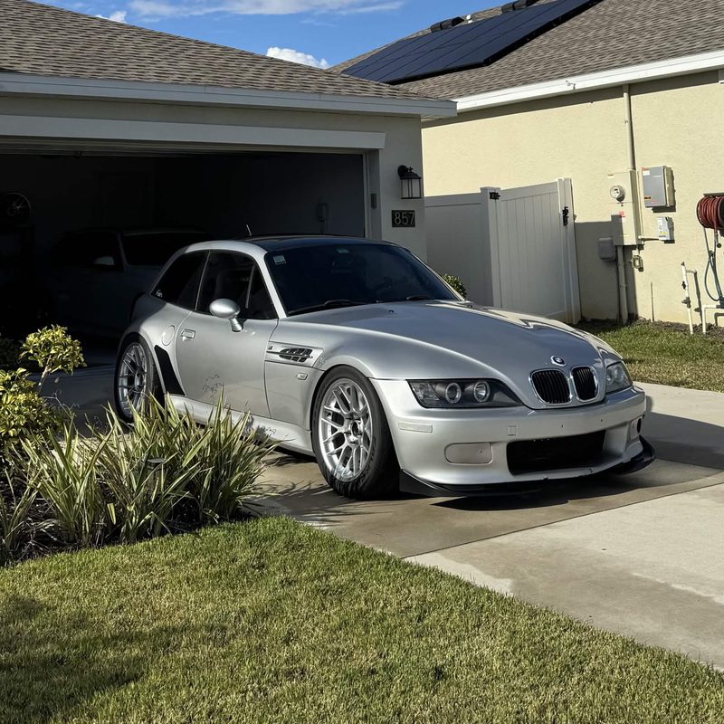 Silver BMW Z3 M coupe parked in a driveway